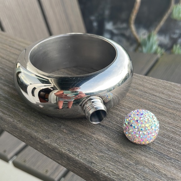 Flask Bangle Bracelet with a little bling ! - Picture 3 of 3
